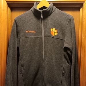 CLEMSON COLUMBIA FLEECE JACKET. BRAND NEW. MENS SIZE MEDIUM.